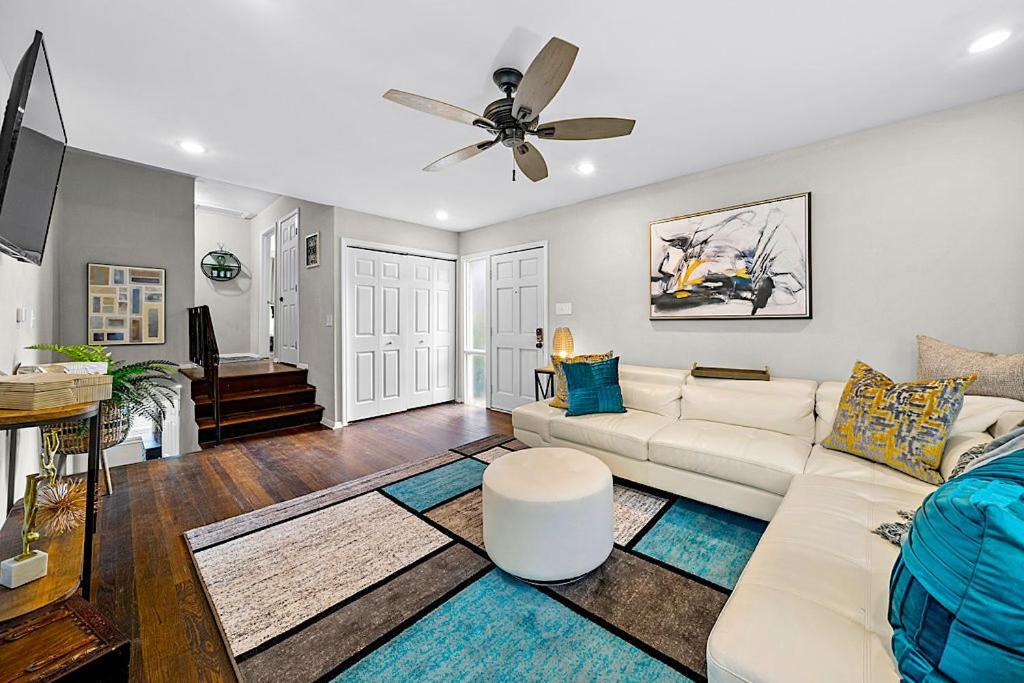 Goodkarma Rentals Refreshed Smyrna Home Near Battery Atl Half Mile To Interstate Atlanta Eksteriør billede