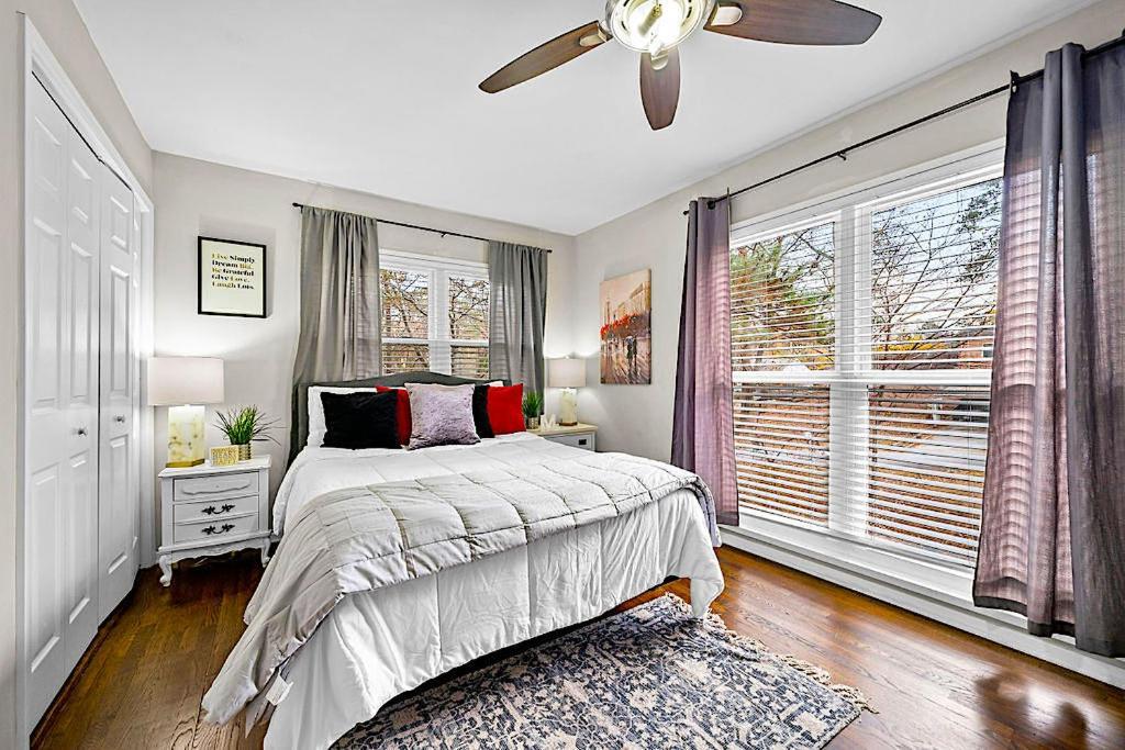 Goodkarma Rentals Refreshed Smyrna Home Near Battery Atl Half Mile To Interstate Atlanta Eksteriør billede